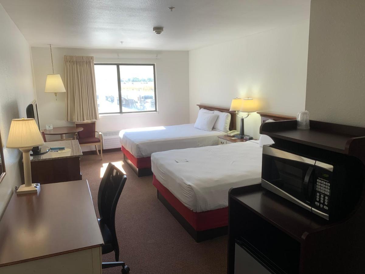 Oquirrh Mountain Inn Tooele Buitenkant foto
